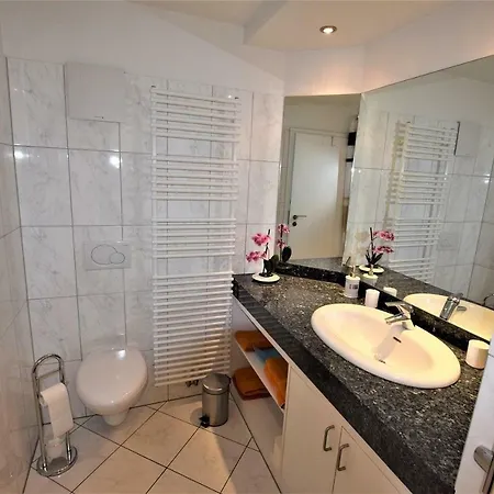 Skandinavienblick-seaside-1-4-ringe Ховахт